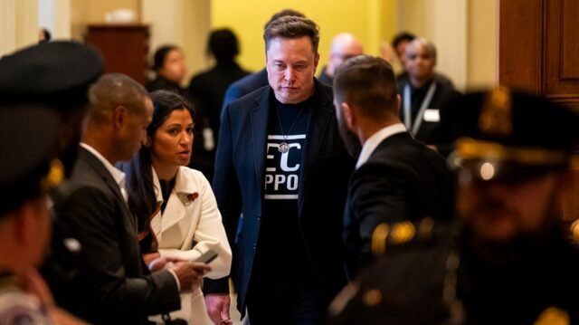 La Casa Blanca aprovecha a Musk para investigar el accidente de chat de señalización

