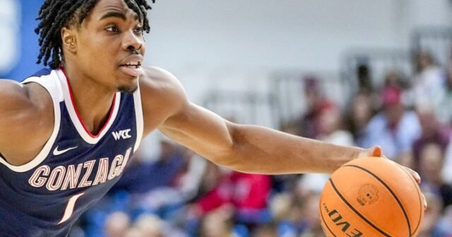 El ex alero de Gonzaga Michael Ajayi se transfiere a Butler
