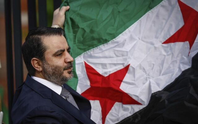 El nuevo ministro de Relaciones Exteriores sirio asiste al Consejo de Seguridad de la ONU en la primera aparición de los Estados Unidos desde la caída de Assad
