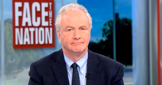 El senador Chris Van Hollen dice que el gobierno salvadoreño "se esforzó mucho" para evitar que viera a Kilmar Abrego García
