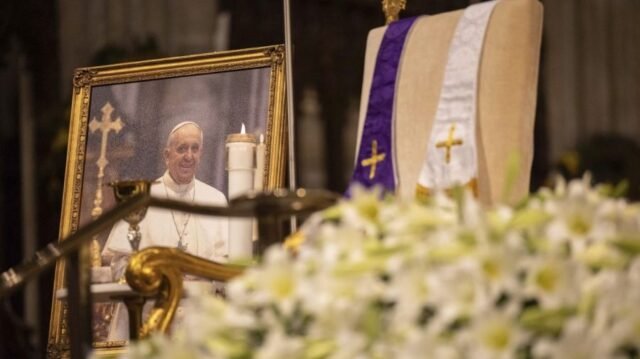 Mira en vivo: Papa Francisco honrado con el funeral en Roma
