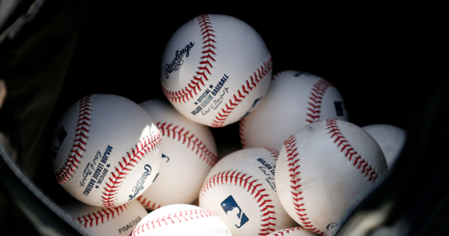 Puntajes de béisbol y softbol de la escuela secundaria del lunes
