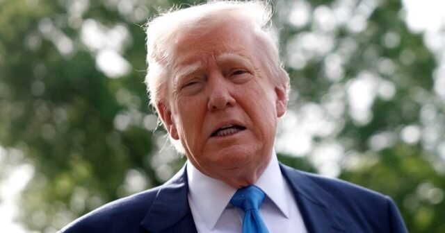 Trump dice que "podría" llamar para devolvernos a Kilmar Abrego García
