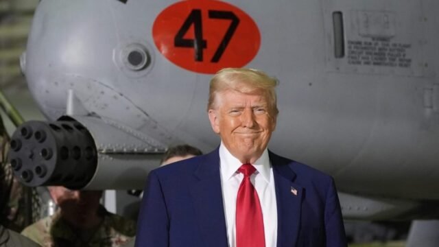 Trump llama a los legisladores que presentan artículos de juicio político: "Este lunático"

