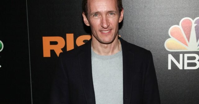 El productor de teatro Jeffrey Seller, detrás de 'Rent' y 'Hamilton', brilla una luz sobre su propio viaje
