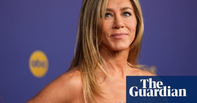 Hombre arrestado después de chocar el auto en la puerta principal de la casa de Jennifer Aniston | Jennifer Aniston
