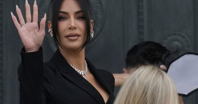 Kim Kardashian se pone un límite de graduación y se acerca a convertirse en abogado
