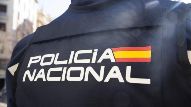 Mira: el tiroteo de la luz del día en el estacionamiento de Málaga deja a uno herido
