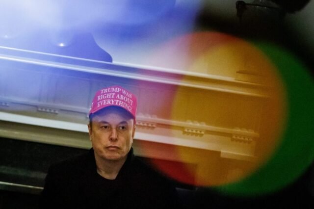 Musk dice que ha sido blanco de 'propaganda de medios heredados'

