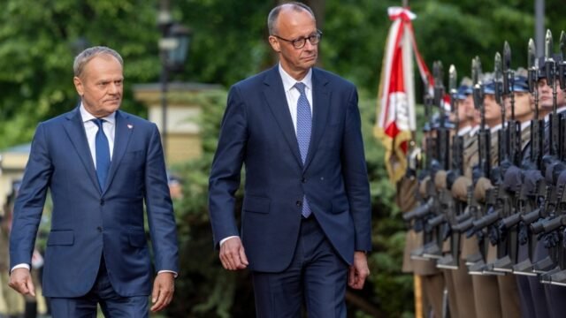 Polonia elimina la demanda de compensación de la Segunda Guerra Mundial de Alemania - RT World News
