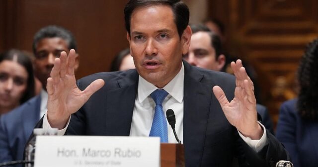 Rubio y Van Hollen entran en el intercambio acalorado sobre las políticas de Trump durante la audiencia del Senado
