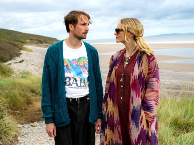 The Ballad of Wallis Island Review: disfruta en la comedia física daft
