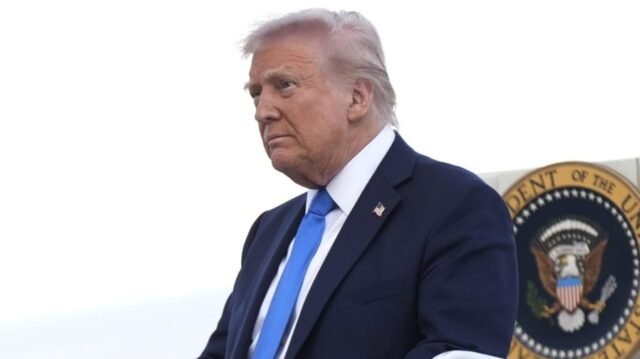 Trump golpea a los jueces después de gobernar las barras de los bares de usar la Ley de enemigos alienígenas para deportar pandillas
