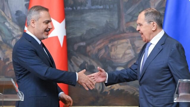 Türkiye listo para organizar la próxima ronda de conversaciones de paz de Ucrania - RT World News
