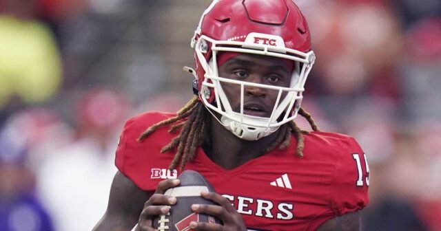 WSU Cougars Transferencia de tierra QB Ajani Sheppard de Rutgers
