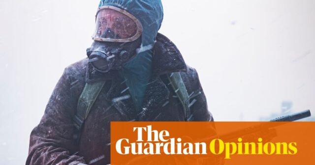 El Eternaut habla de nuestros tiempos incómodos, por eso este cómic de culto se ha convertido en un éxito global de Netflix | Jordana Timerman

