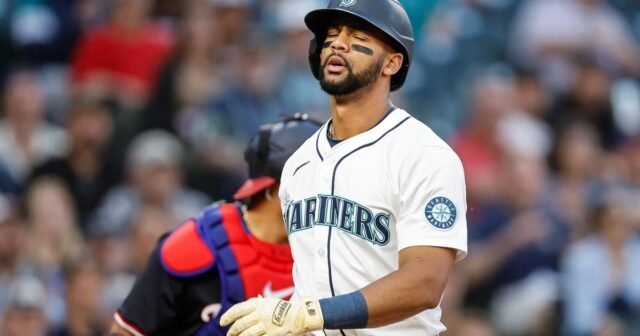 Los marineros promueven Dominic Canzone, designan a Leody Taveras para la asignación
