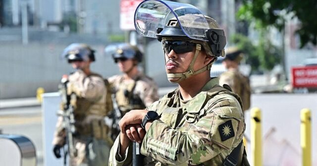Se desplegan 2.000 tropas más de la Guardia Nacional en Los Ángeles, dice el Pentágono
