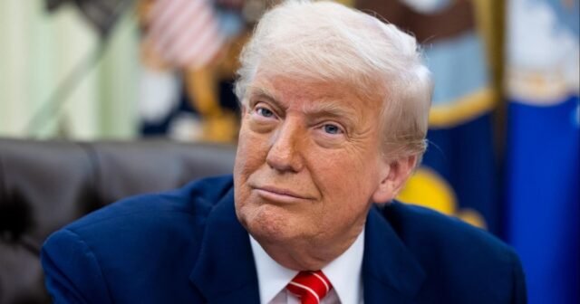 Trump ordena la investigación sobre los asistentes de Biden por presunta "conspiración" de salud, y el uso de autopenado
