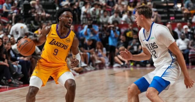 Bronny James y Lakers no pueden igualar a Cooper Flagg y Mavericks
