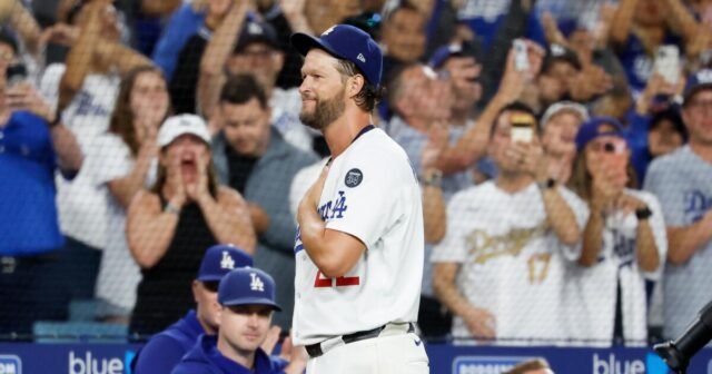 Clayton Kershaw alcanza 3.000 ponches de carrera contra los Medias Blancas
