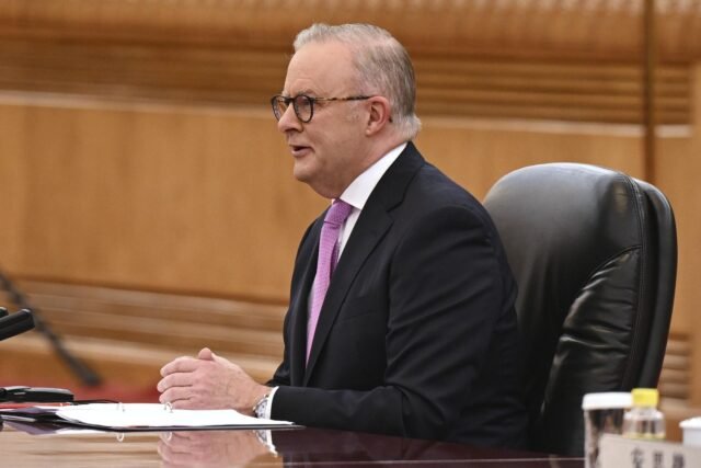 El primer ministro australiano Anthony Albanese enfatiza el comercio con China en la reunión con el presidente Xi Jinping
