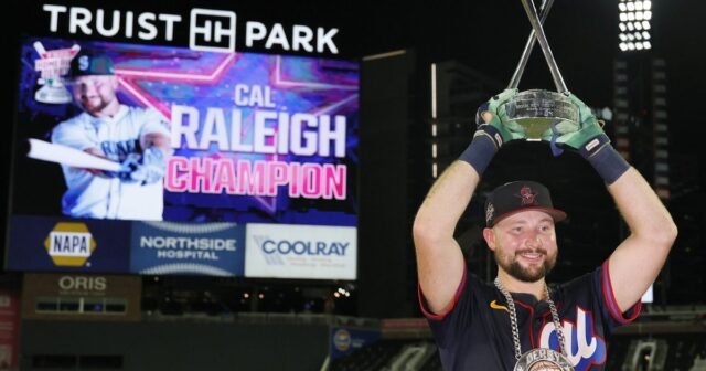 La temporada mágica de Cal Raleigh continúa con Derby Win: "Es un sueño hecho realidad"
