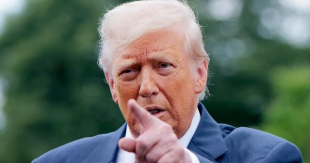 Trump despidió el tropo sexista en el almuerzo de Faith
