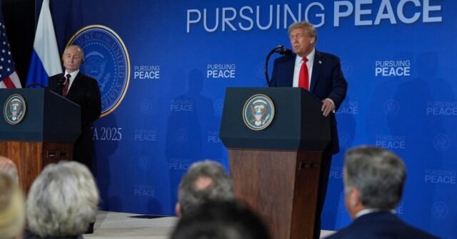 Aquí está la transcripción de lo que Putin y Trump dijeron en Alaska
