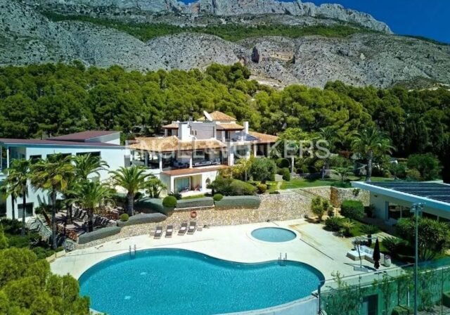 Costa Blanca Villa de € 10 millones es la casa más cara sin vender de la región, después de un año en el mercado
