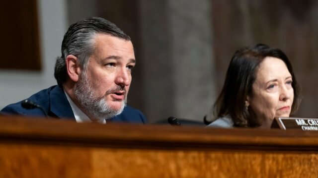 Cruz respalda a Chip Roy para Texas AG
