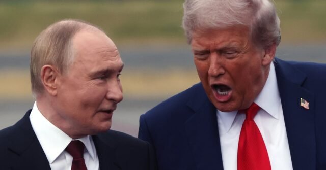 El senador Chris Murphy llama 'desastre' Trump-Putin que se encuentra con una 'vergüenza para Estados Unidos'
