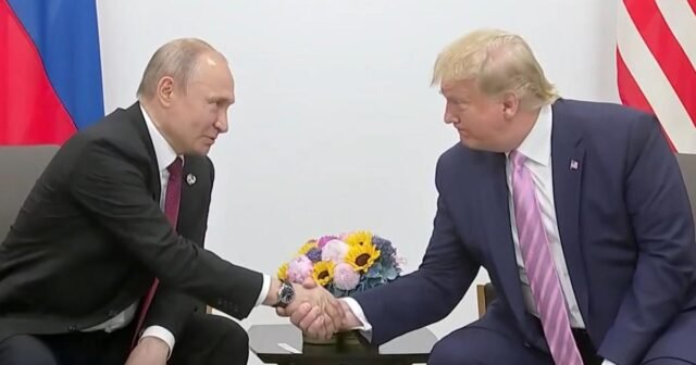 Mientras Trump se prepara para reunirse con Putin, las preguntas se cierran sobre la estrategia de Ucrania
