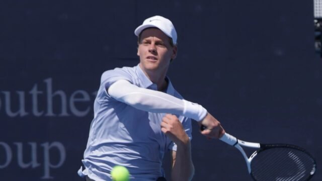 'Siento que puedo colapsar' - Jannik Sinner se retira a mitad de camino a través de Cincinnati Open Final Sparking US Open Fears
