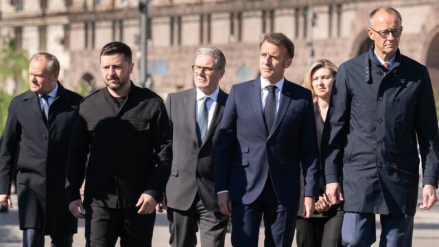 Trump planea la reunión de la Casa Blanca con los líderes de Zelensky y Europa - NYT - RT World News
