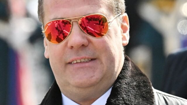 Key Putin Ally llama al Secretario de Relaciones Exteriores Lammy 'The English Idiot' y advierte que Rusia puede confiscar 'Valores de Corona Británica'
