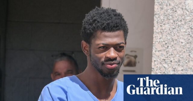 Lil Nas x 'en tratamiento' después del arresto por presuntamente acusar a los oficiales, dicen los abogados | Lil nas x
