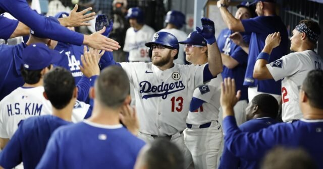 Los Dodgers sienten urgencia de entregar otro título de la Serie Mundial a LA
