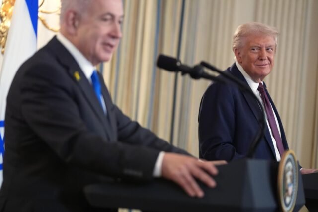 Trump y Netanyahu acuerdan un acuerdo de paz de Gaza, advierten a Hamas que acepten o Israel "terminará el trabajo"
