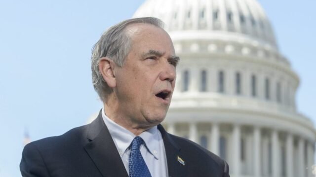 Actualizaciones en vivo: el Senado votará cuando el cierre llegue al día 22; Merkley da un discurso maratónico

