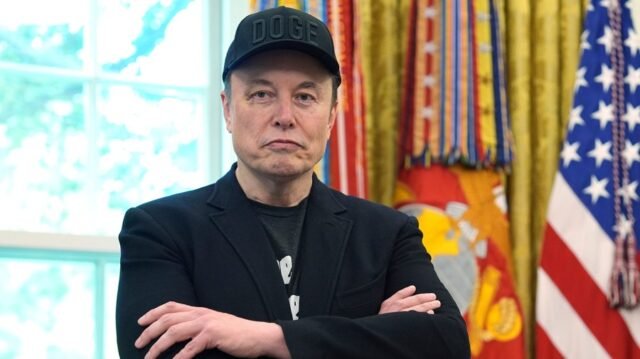 Cards Against Humanity y SpaceX resuelven demanda por invasión de propiedad privada
