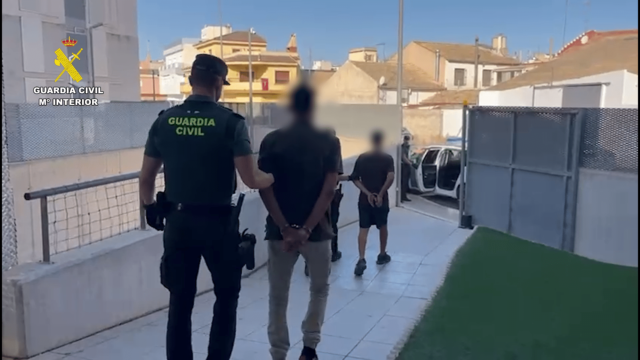 Dos hombres arrestados por apuñalamiento de ataque en Almoradí
