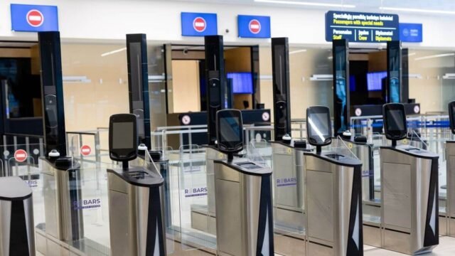 El gran sistema de fronteras digitales EES se estrena el domingo a bombo y platillo... en un solo aeropuerto de España
