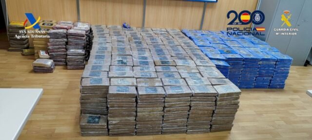 La policía incauta 1,7 toneladas de cocaína introducidas de contrabando en Valencia por el infame Cartel de los Balcanes
