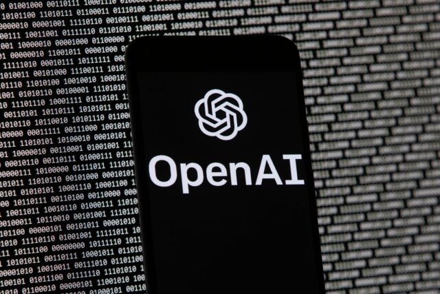 OpenAI detalla cómo los grupos de piratería extranjeros vinculados al poder utilizan herramientas de inteligencia artificial para impulsar estafas
