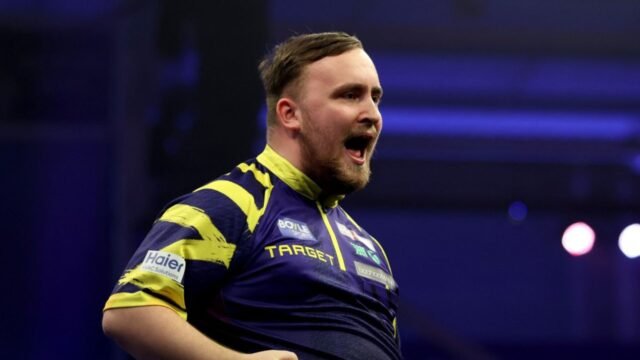 RESULTADOS EN VIVO del Grand Prix Mundial de Dardos 2025: Luke Littler GANA el thriller pero Michael Van Gerwen SE ESTRELLA - actualizaciones
